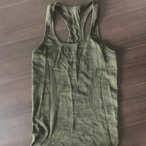 Lululemon tank top